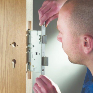 lock fitting